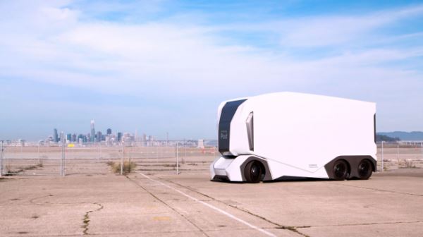 Беспилотные электрогрузовики T-Pod могут появится на дорогах США